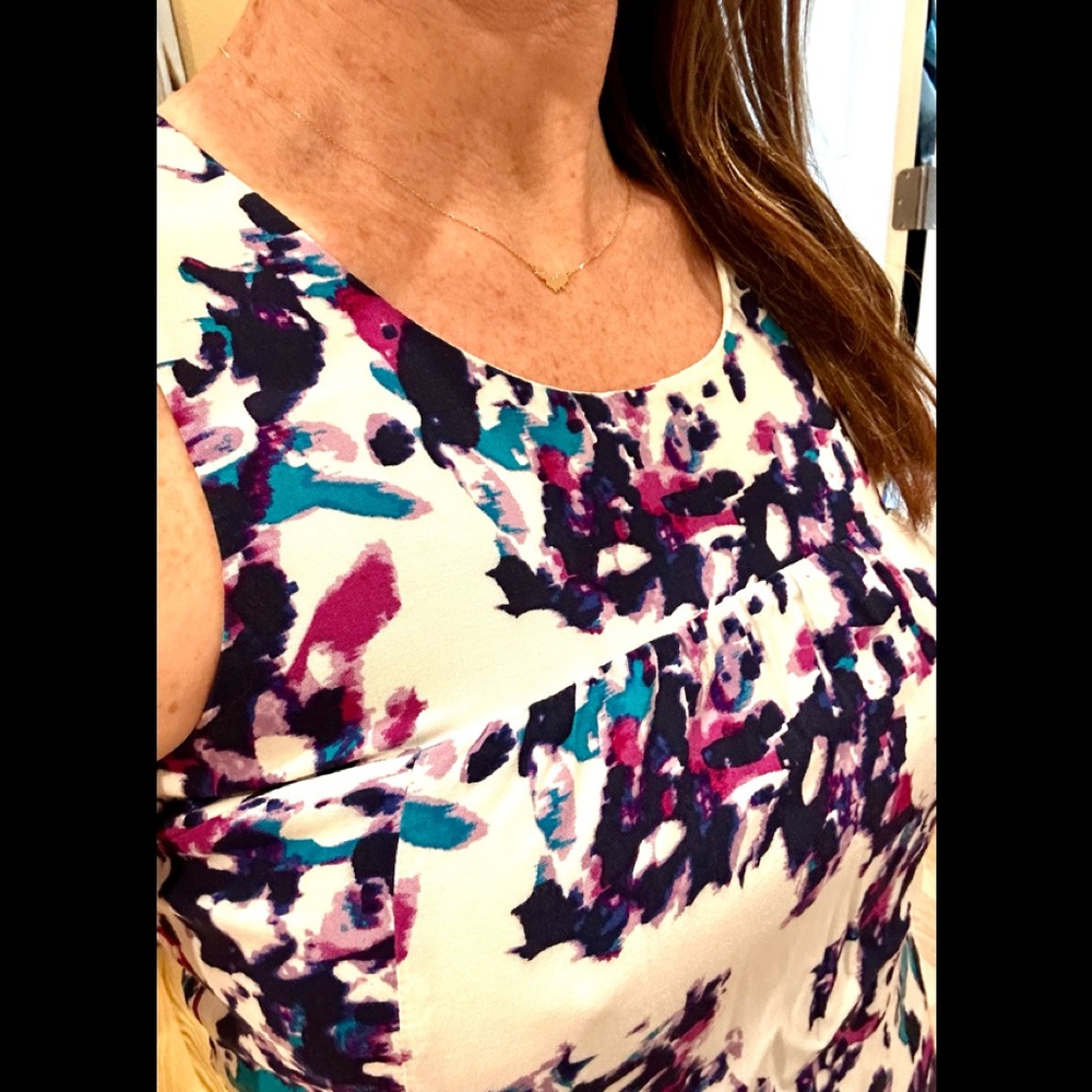Like new!Olive+Oak short mini dress with back cutout, blue&purple floral pattern